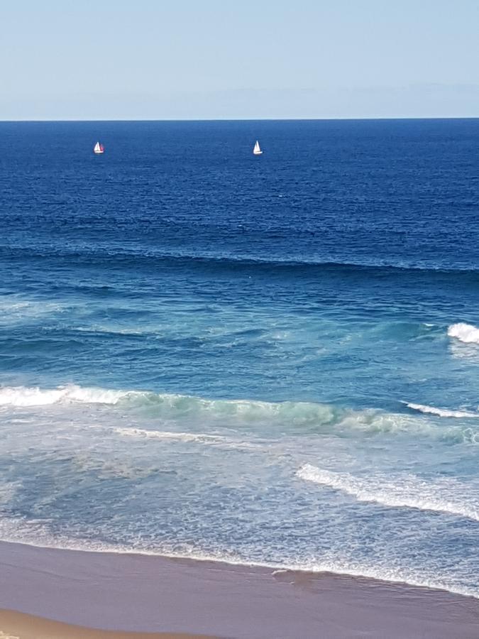 Arena Luxury Beachfront Apartment Newcastle Extérieur photo