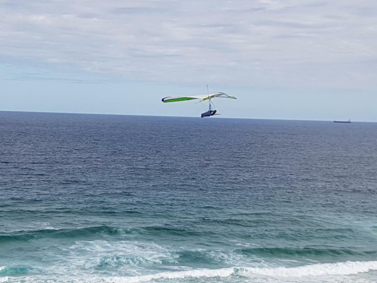 Arena Luxury Beachfront Apartment Newcastle Extérieur photo